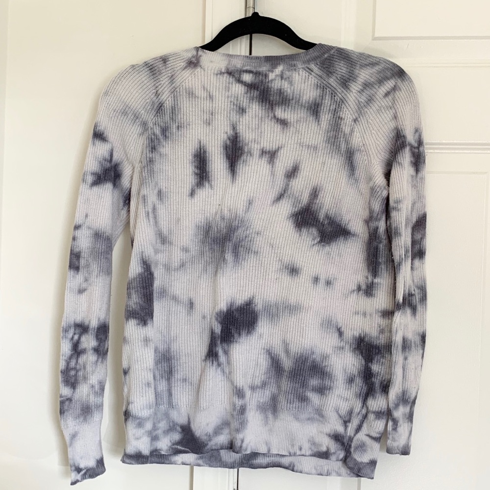 American Eagle Sweater - Picture 4 of 4